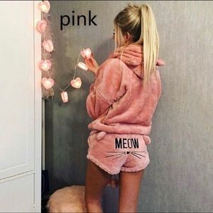 Meow cute & fluffy pajama